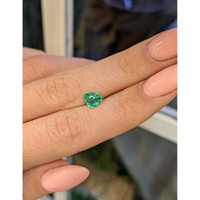 0.69 Ct. Emerald from Colombia Life Style