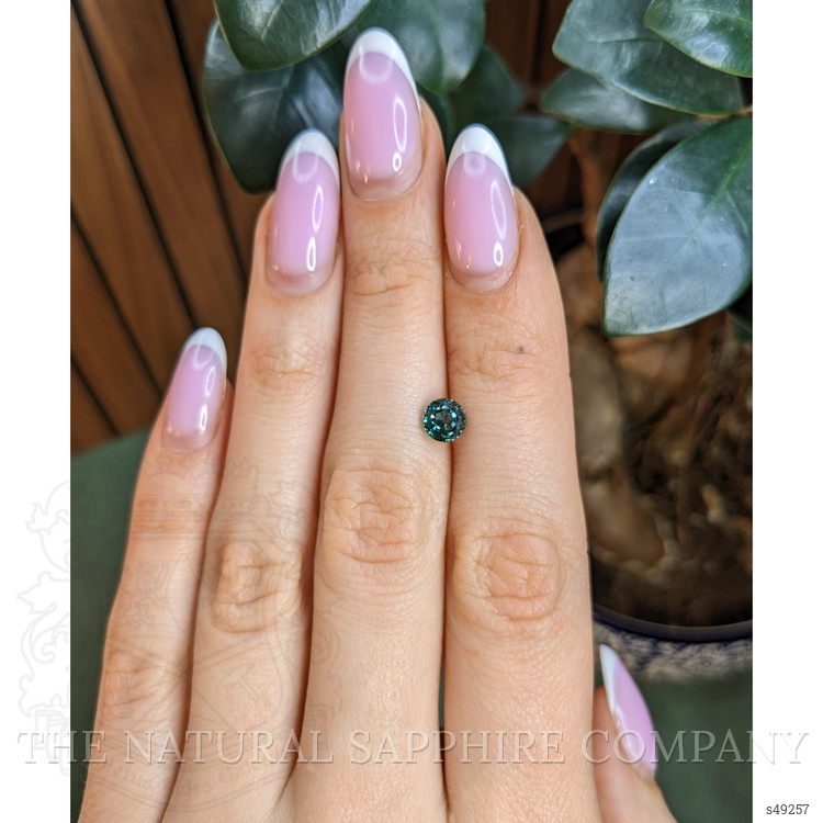 1.12 Ct. Bluish Green Sapphire from Montana
