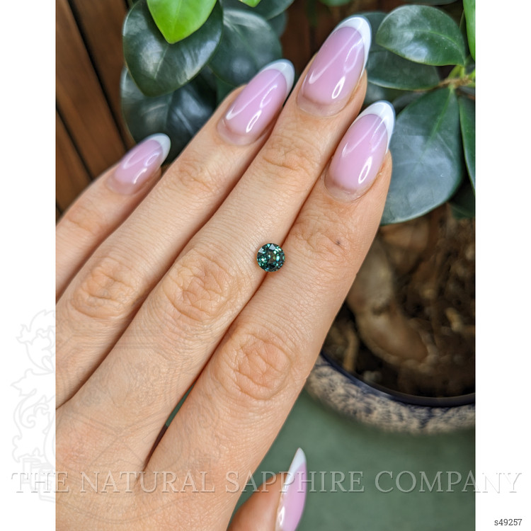 1.12 Ct. Bluish Green Sapphire from Montana