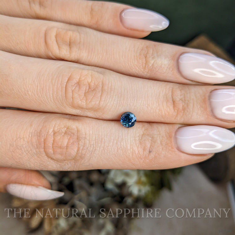 0.92 Ct. Greenish Blue Sapphire from Montana