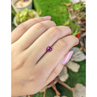1.05 Ct. Purplish Pink Sapphire from Ceylon (Sri Lanka) Life Style
