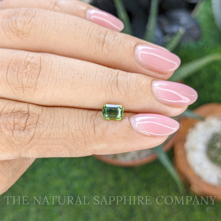 1.09 Ct. Green Sapphire from Ceylon (Sri Lanka)