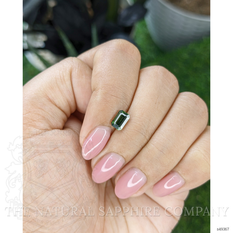 1.12 Ct. Green Sapphire from Ceylon (Sri Lanka)
