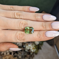 9.72 Ct. Green Sapphire from Tanzania Life Style