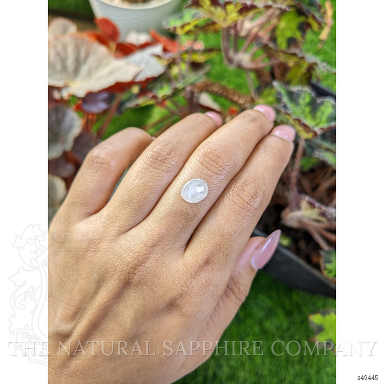2.84 Ct. Grey Cabochon Sapphire from Ceylon (Sri Lanka)