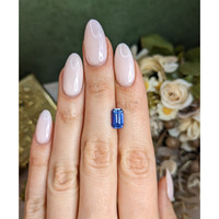 2.72 Ct. Blue Sapphire from Ceylon (Sri Lanka) Life Style