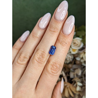 2.72 Ct. Blue Sapphire from Ceylon (Sri Lanka) Life Style