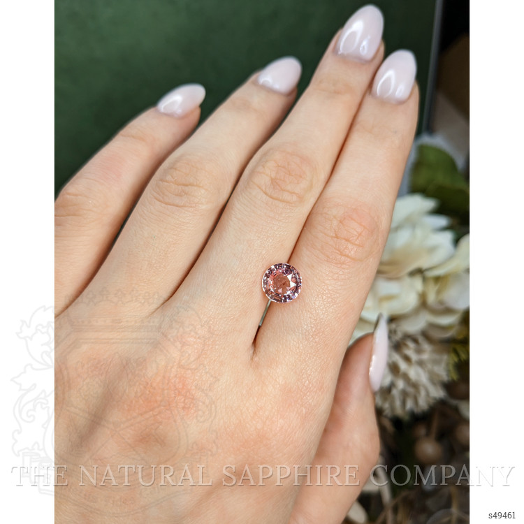 3.04 Ct. Padparadscha Sapphire from Ceylon (Sri Lanka)