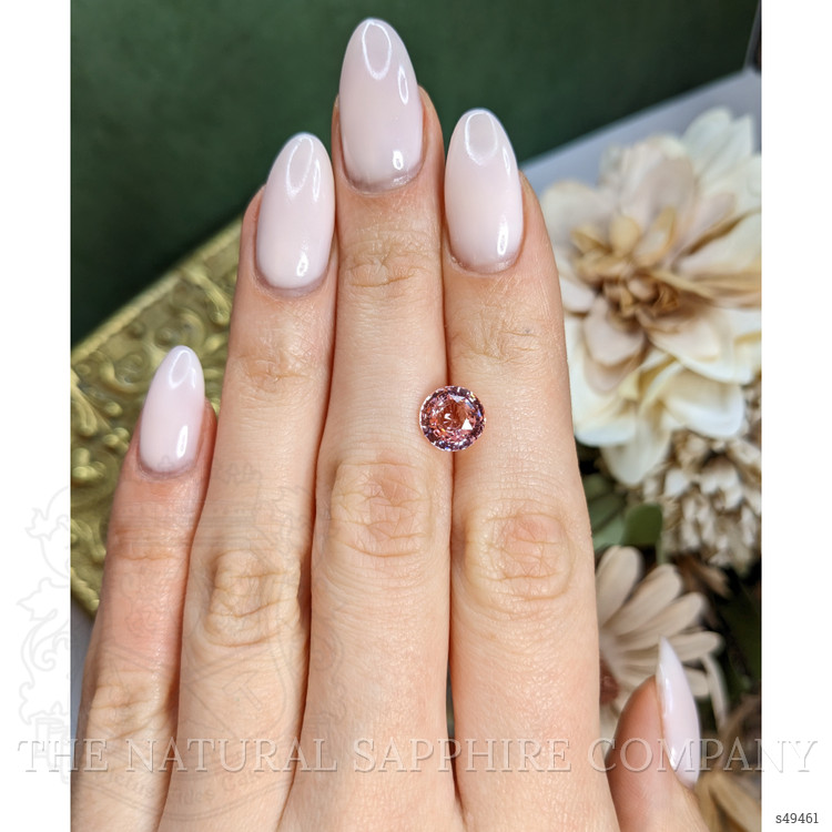 3.04 Ct. Padparadscha Sapphire from Ceylon (Sri Lanka)