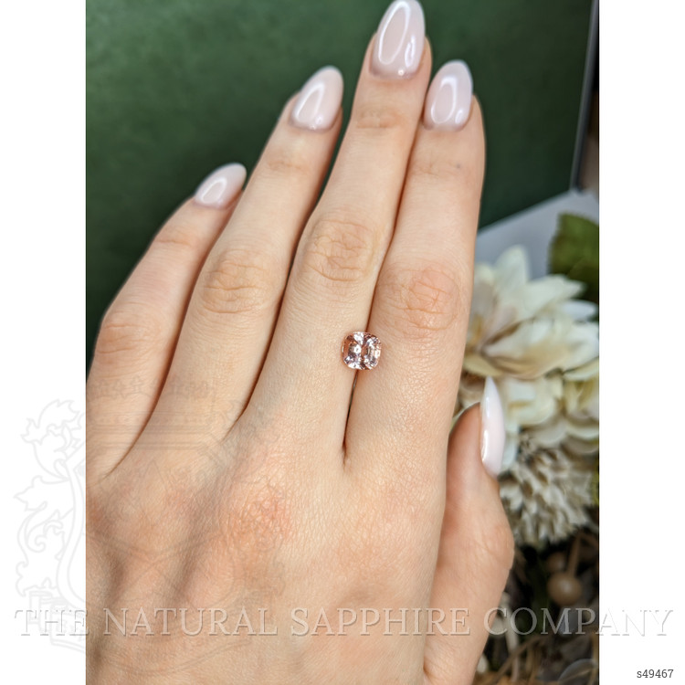 2.07 Ct. Padparadscha Sapphire from Ceylon (Sri Lanka)