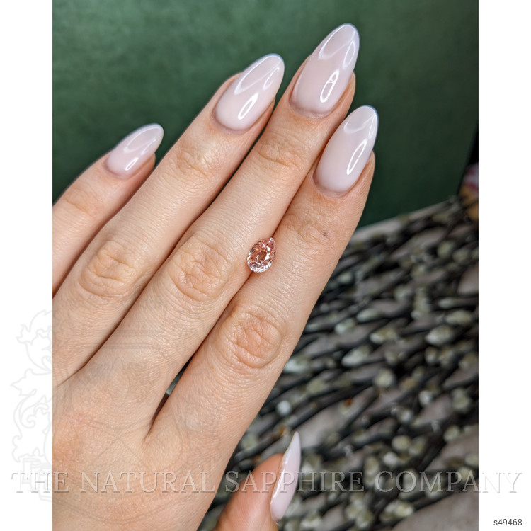 2.00 Ct. Padparadscha Sapphire from Ceylon (Sri Lanka)