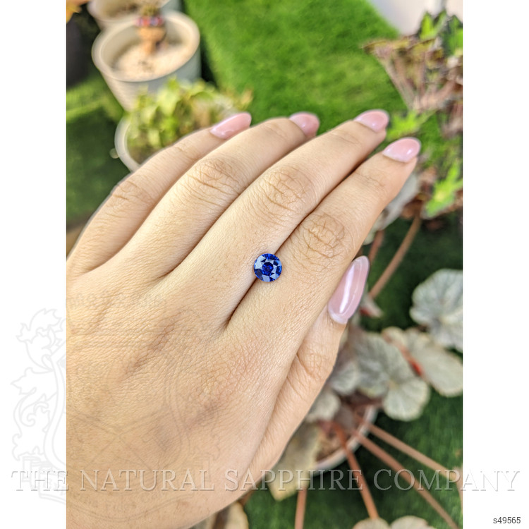 1.25 Ct. Blue Sapphire from Ceylon (Sri Lanka)