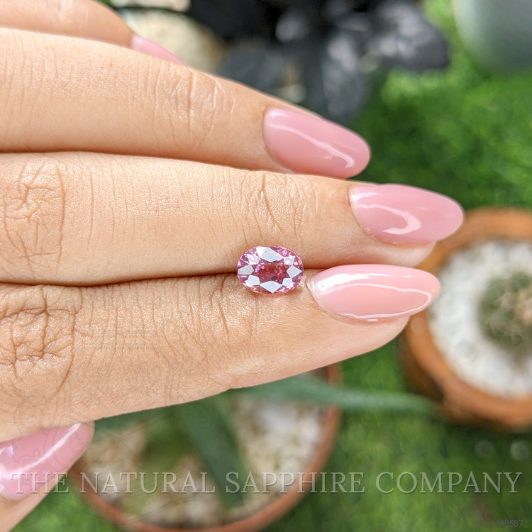 1.56 Ct. Padparadscha Sapphire from Ceylon (Sri Lanka)