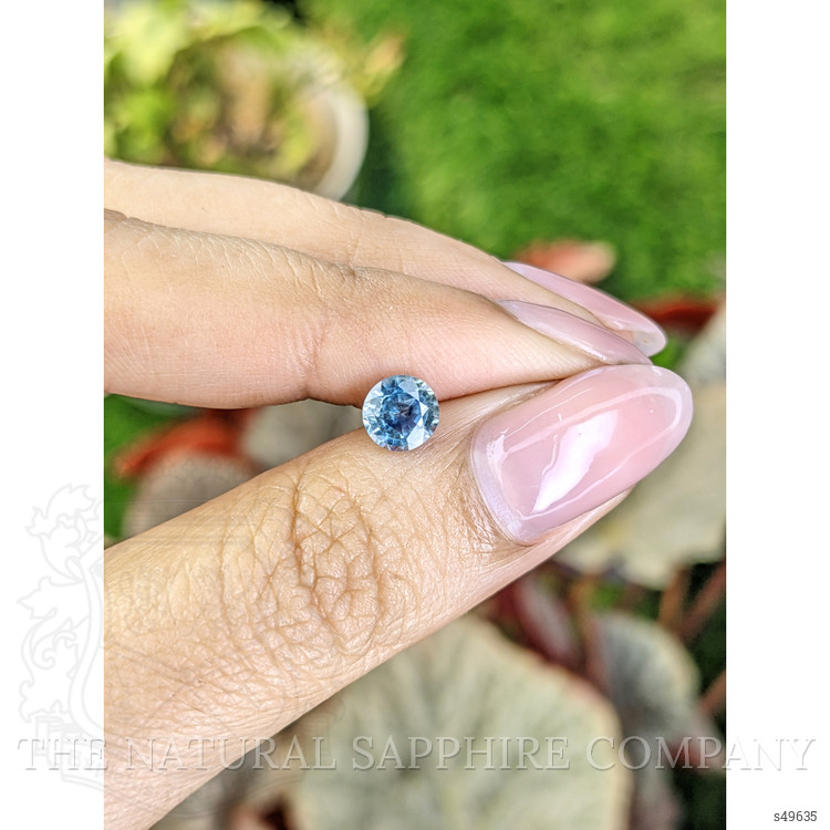 1.00 Ct. Greenish Blue Sapphire from Ceylon (Sri Lanka)