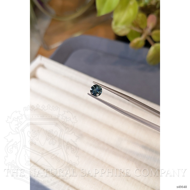 0.96 Ct. Bluish Green Sapphire from Montana