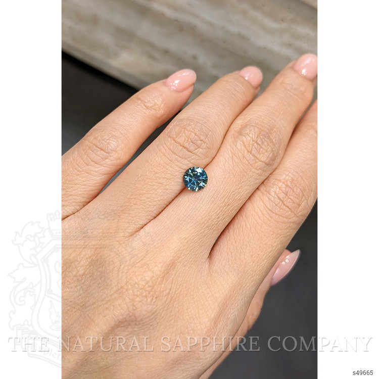 1.22 Ct. Bluish Green Sapphire from Montana