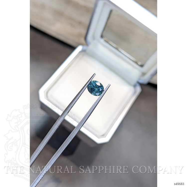 1.54 Ct. Bluish Green Sapphire from Montana