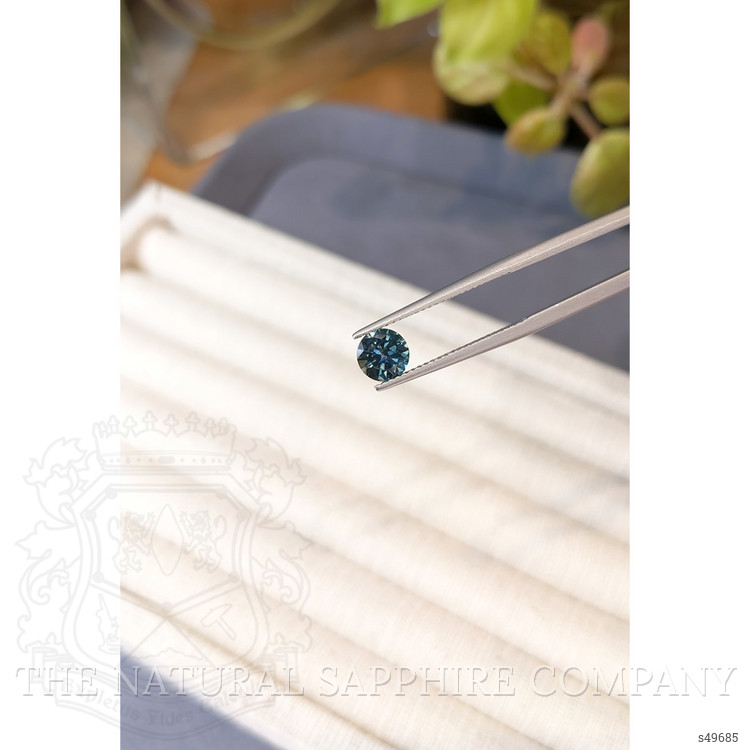 1.21 Ct. Bluish Green Sapphire from Montana