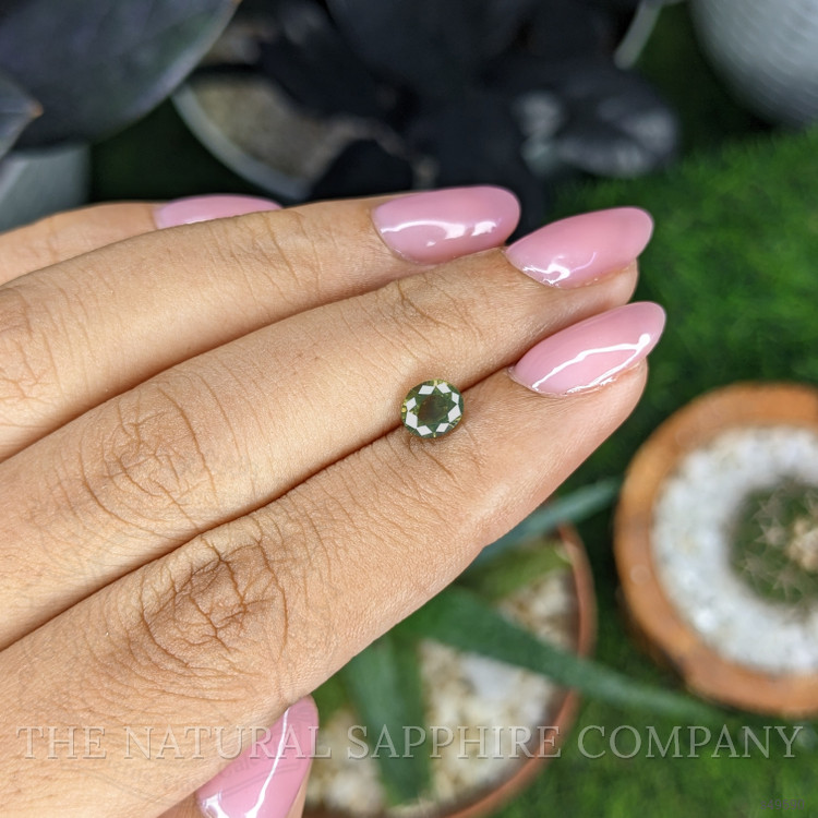 1.01 Ct. Yellowish Green Sapphire from Madagascar