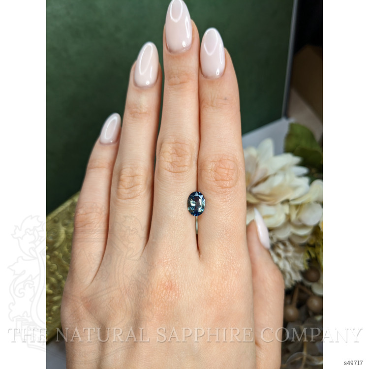 2.07 Ct. Bi Color / Parti Sapphire from Ceylon (Sri Lanka)