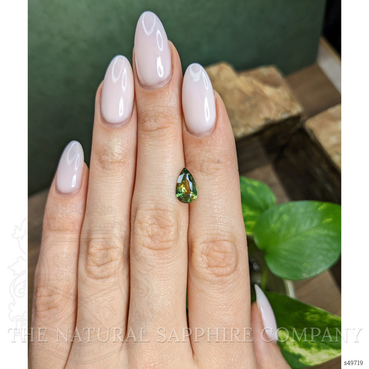 1.83 Ct. Bi Color / Parti Sapphire from Madagascar