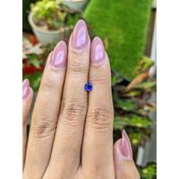 0.50 Ct. Blue Sapphire from Ceylon (Sri Lanka) Life Style