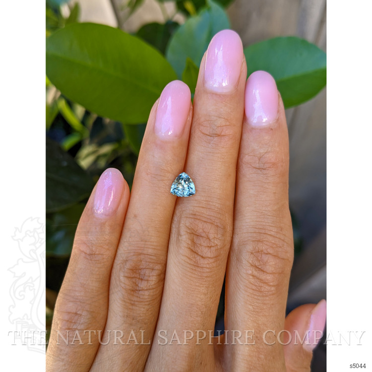 1.07 Ct. Green Sapphire from Ceylon (Sri Lanka)