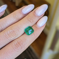 2.45 Ct. Emerald from Colombia Life Style