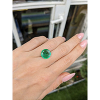 4.56 Ct. Emerald from Zambia Life Style
