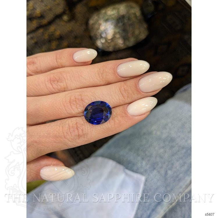 10.03 Ct. Blue Sapphire from Ceylon (Sri Lanka)
