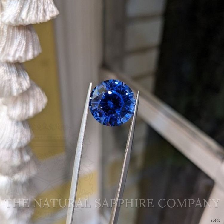 14.81 Ct. Blue Sapphire from Ceylon (Sri Lanka)