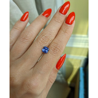 1.40 Ct. Blue Sapphire from Ceylon (Sri Lanka) Life Style