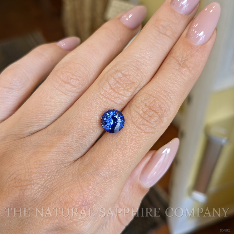 3.04 Ct. Blue Sapphire from Ceylon (Sri Lanka)