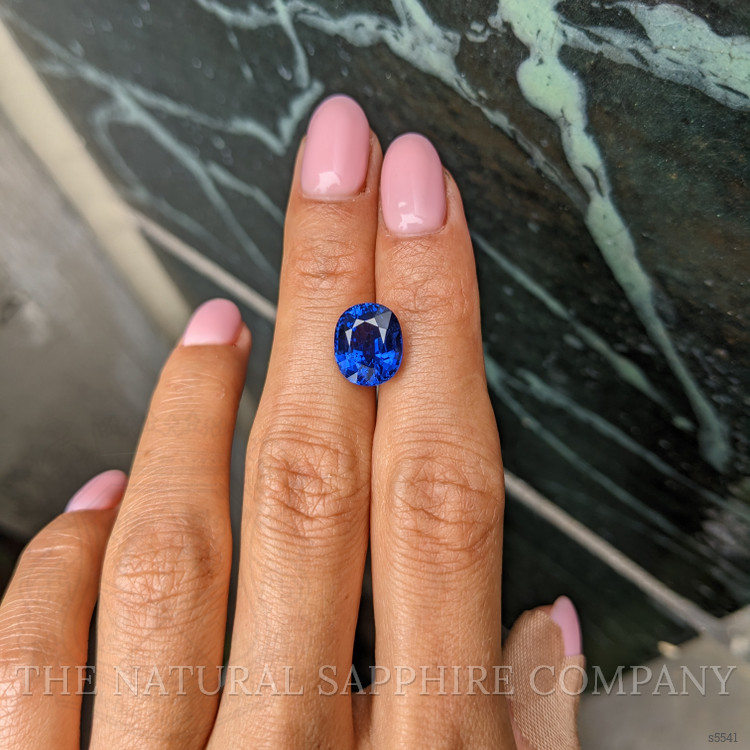 6.20 Ct. Blue Sapphire from Ceylon (Sri Lanka)