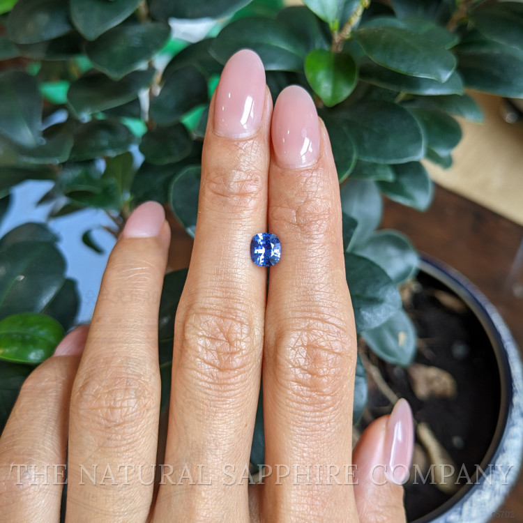 1.03 Ct. Blue Sapphire from Ceylon (Sri Lanka)