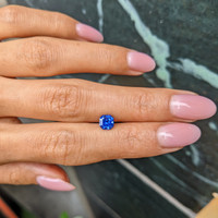 1.10 Ct. Blue Sapphire from Ceylon (Sri Lanka) Life Style