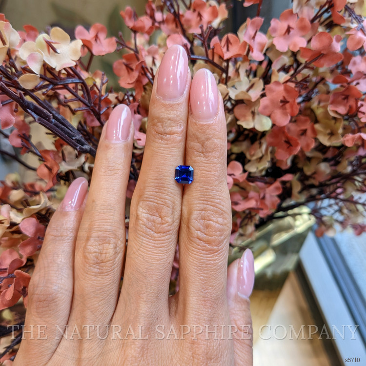 1.09 Ct. Blue Sapphire from Ceylon (Sri Lanka)