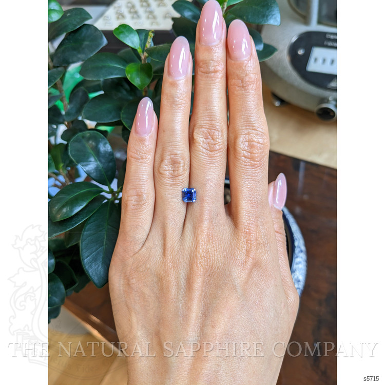 1.21 Ct. Blue Sapphire from Ceylon (Sri Lanka)