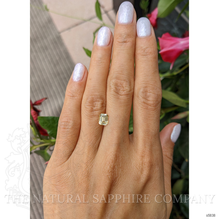 1.55 Ct. Yellow Sapphire from Ceylon (Sri Lanka)