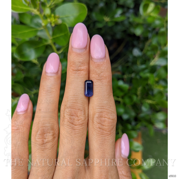 2.60 Ct. Color Change Sapphire from Ceylon (Sri Lanka)