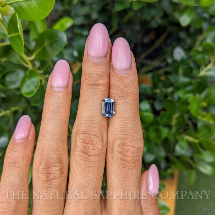2.32 Ct. Bi Color Sapphire from Ceylon (Sri Lanka)