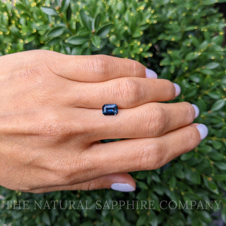 1.61 Ct. Color Change Sapphire from Ceylon (Sri Lanka)