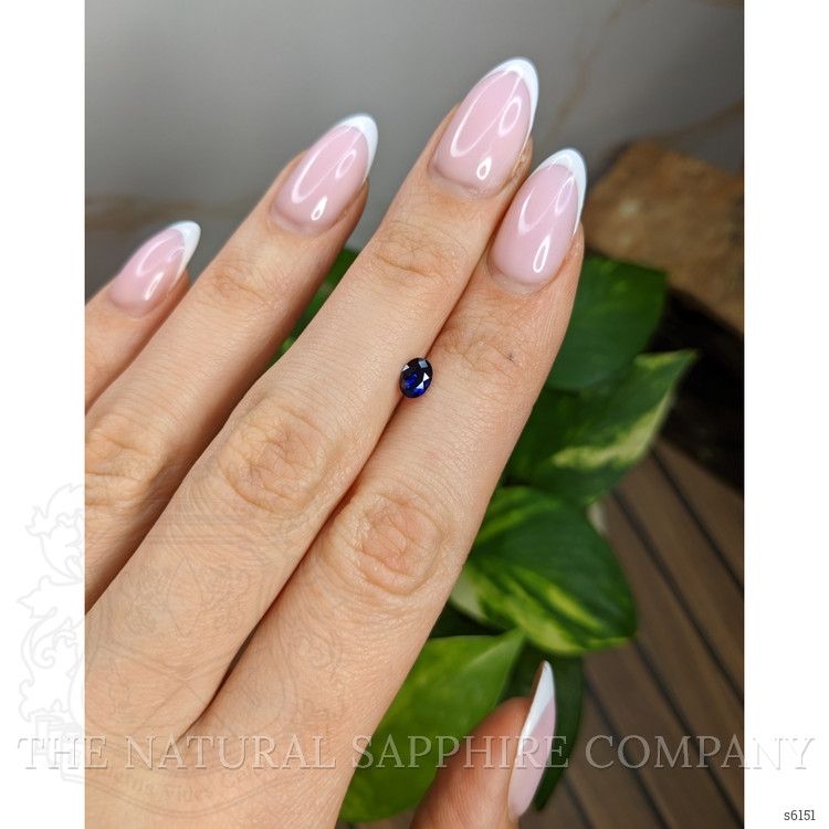 0.49 Ct. Blue Sapphire from Ceylon (Sri Lanka)