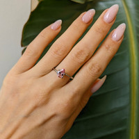 0.99 Ct. Padparadscha Sapphire from Ceylon (Sri Lanka) Life Style