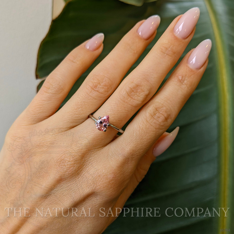 0.99 Ct. Padparadscha Sapphire from Ceylon (Sri Lanka)