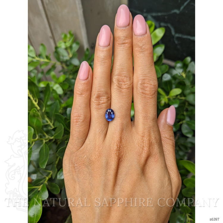 2.47 Ct. Color Change Sapphire from Ceylon (Sri Lanka)