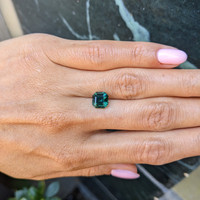3.01 Ct. Green Sapphire from Tanzania Life Style