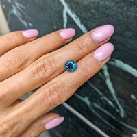 3.03 Ct. Greenish Blue Sapphire from Ceylon (Sri Lanka) Life Style