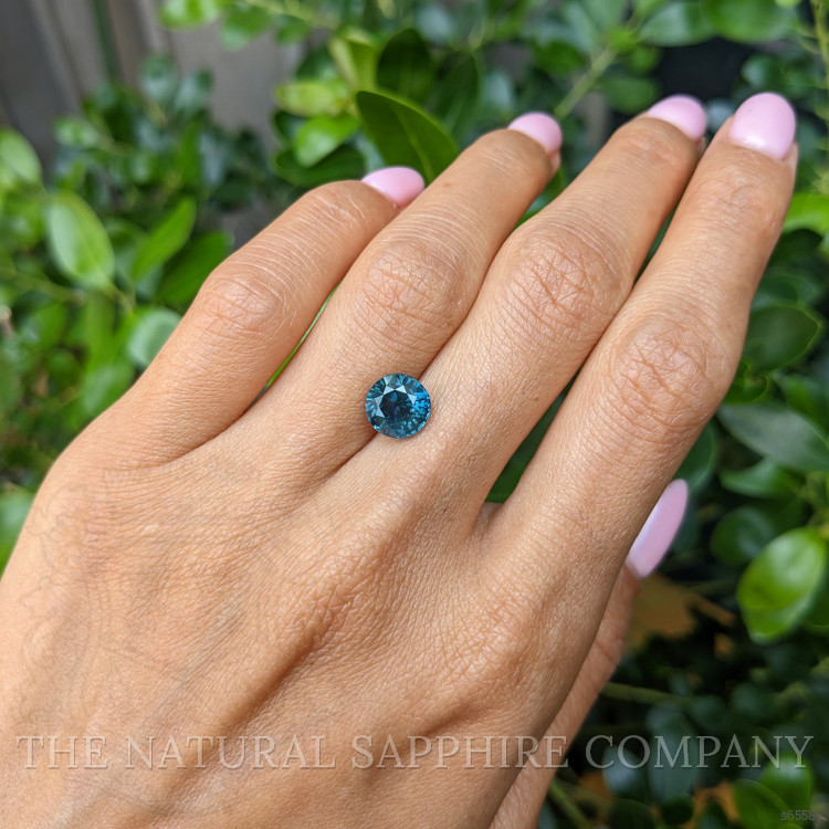 3.03 Ct. Greenish Blue Sapphire from Ceylon (Sri Lanka)