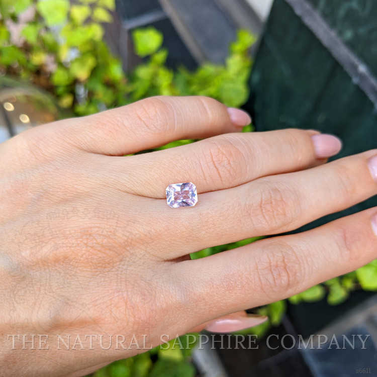 2.10 Ct. Pink Sapphire from Ceylon (Sri Lanka)